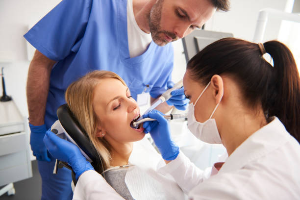 Best Root Canal Treatment  in Lawton, IA